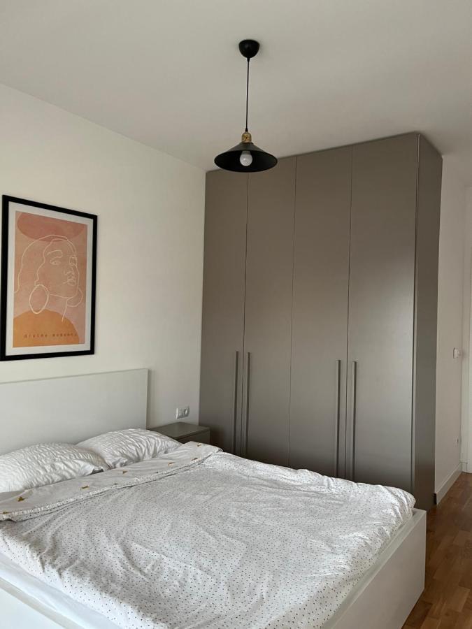 Central Luxury Apartment พริสตีนา ภายนอก รูปภาพ
